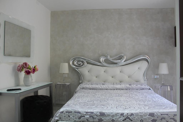 Bedroom 4, B&B Xenia, Palermo