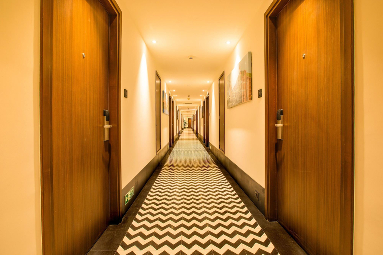 Public Area 5, Lemon Tree Premier City Center Pune, Pune