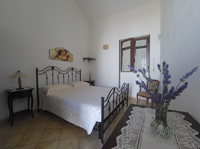 Bedroom 3, Azienda Agrituristica Masseria La Verna, Lecce
