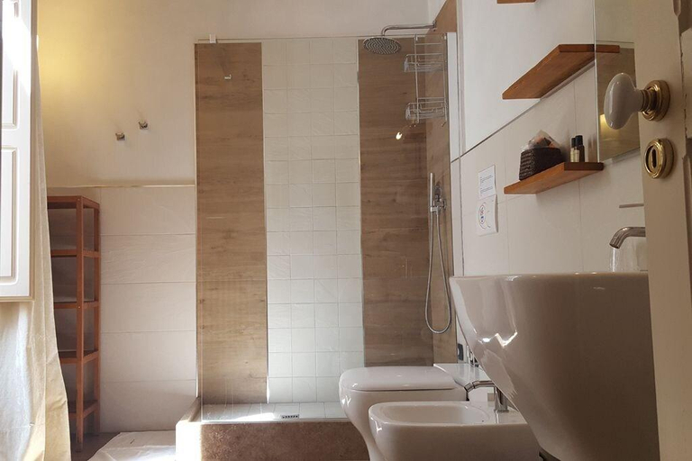 Bathroom 5, Dimora San Giuseppe, Lecce