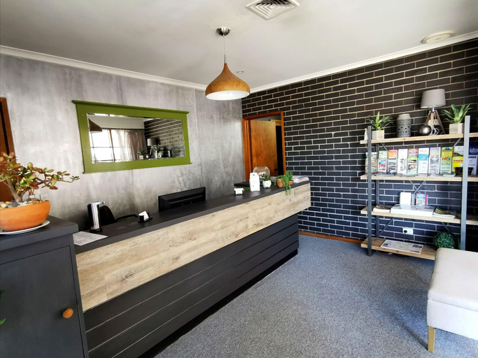 Public Area 2, Townhouse Motor Inn, Horsham - Central