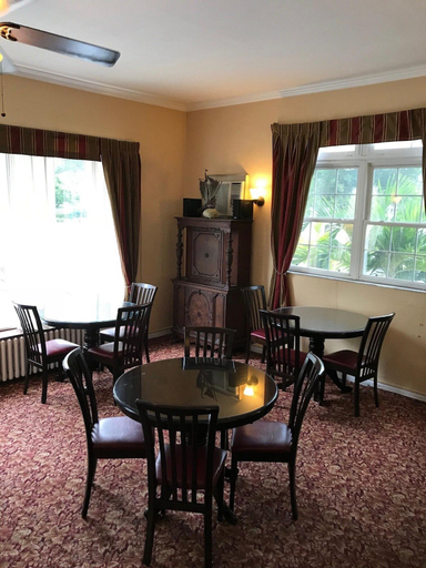 Public Area 2, The Inn on Third, Pinellas