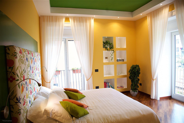 Bedroom 2, Il Giardino Segreto, Napoli