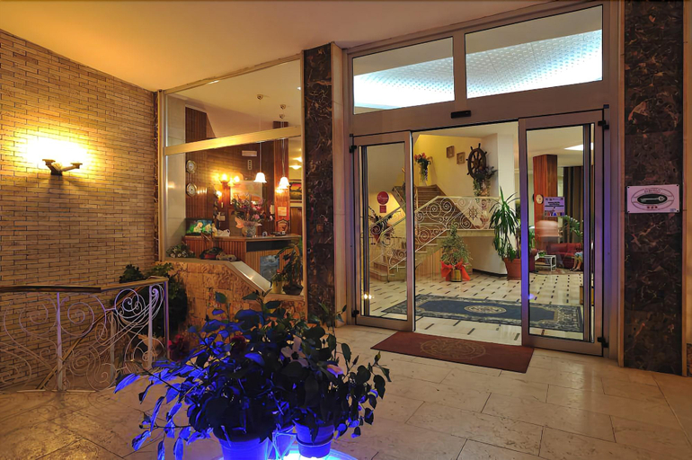 Public Area 4, Hotel Clipper, Pesaro E Urbino