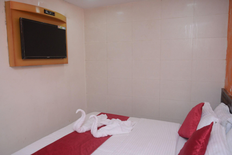 Bedroom 3, Hotel Star Mumbai Residency, Mumbai Suburban