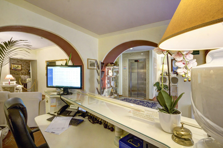 Public Area 2, Hotel Volterra In Superior, Pisa