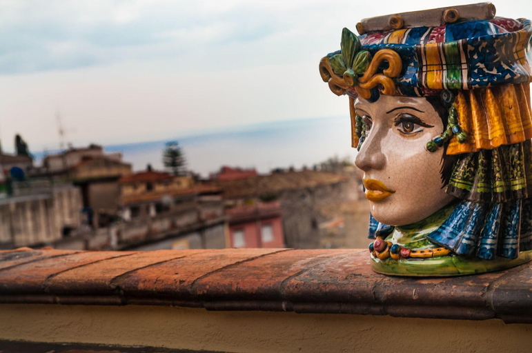 Exterior & Views 2, B&B Casa Andrea, Messina