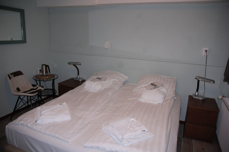 Bedroom 3, Hotel Freeland, Amsterdam
