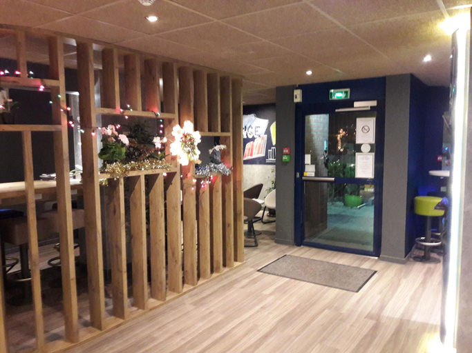 Public Area, ibis Budget Marne-la-Vallée Noisy-le-Grand, Seine-Saint-Denis