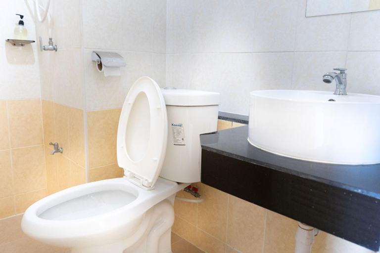 Bathroom 4, Sasi Nonthaburi Hotel, Bang Bua Thong