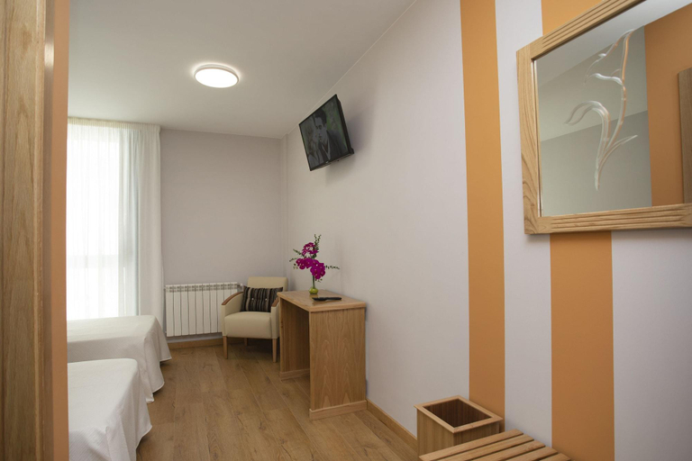 Bedroom 4, Hotel Novoa, Lugo