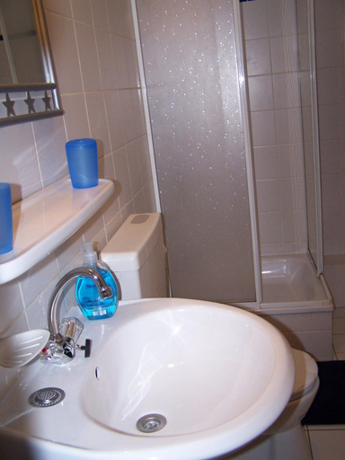 Bathroom 3, Phoenix, Chemnitz