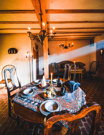 Food & Drinks, Heavitree of Griswold B&B, New London