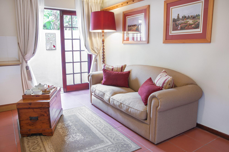 Public Area 4, Kingfisher GuestHouse, Nelson Mandela Bay