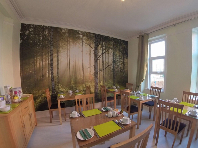 Food & Drinks 5, Ambassador Guest House, Torbay