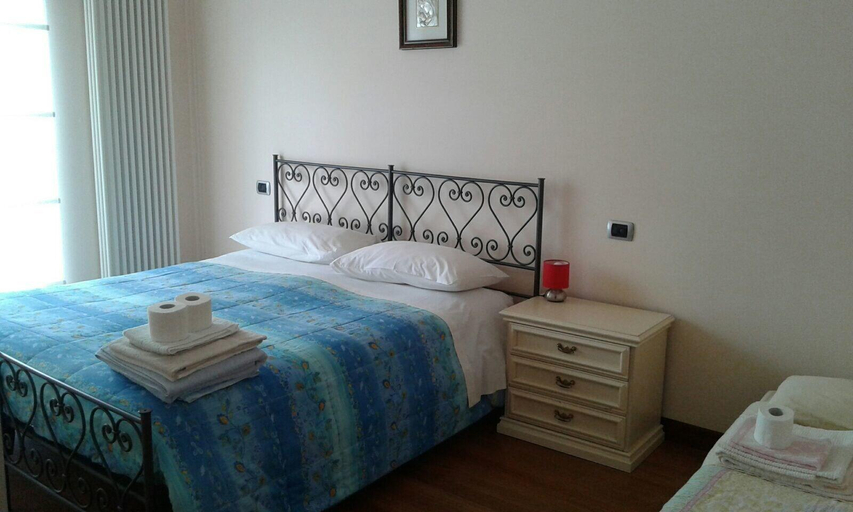 Bedroom 2, B&B Paradiso, Ancona
