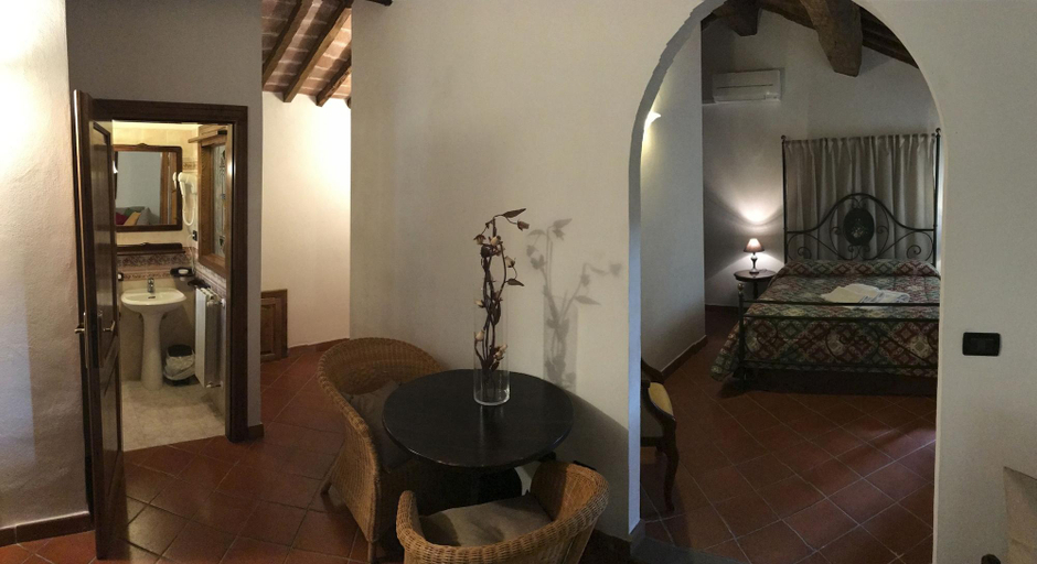 Bedroom 3, Villa Loghino, Pisa