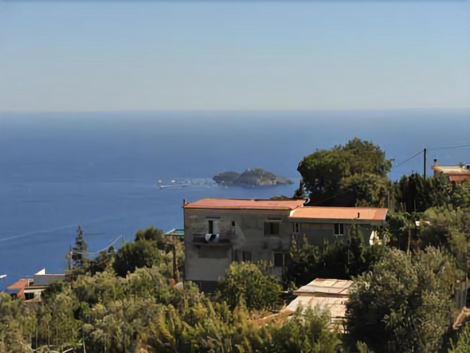 Exterior & Views 2, Le Due Sirene, Napoli