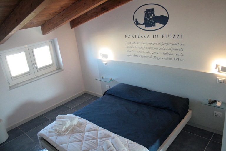 Bedroom 3, Praja Vecchia, Cosenza