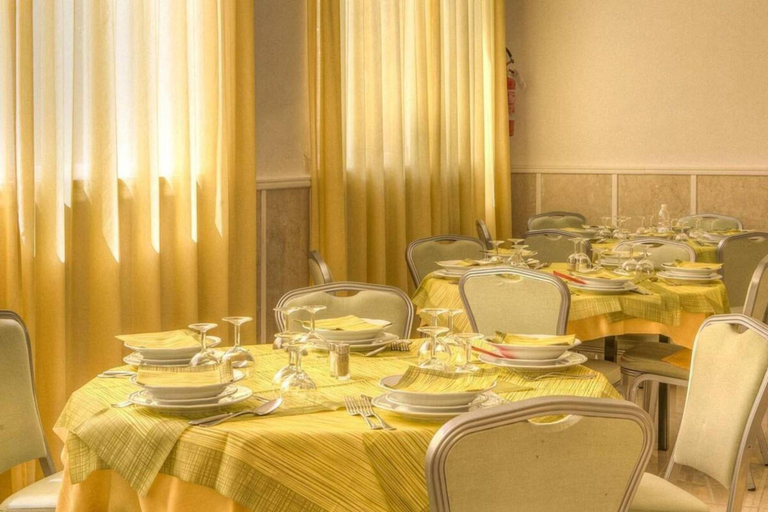 Food & Drinks 5, Hotel Mizar, Siena