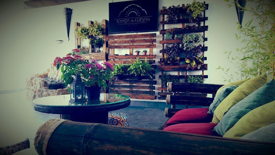 Public Area 3, Posada de las Cuevas, Cádiz
