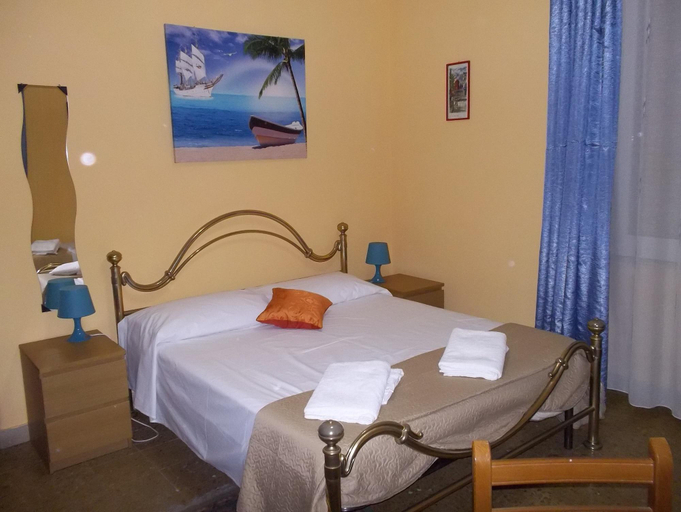 Bedroom 3, Victoria B&B, Catania