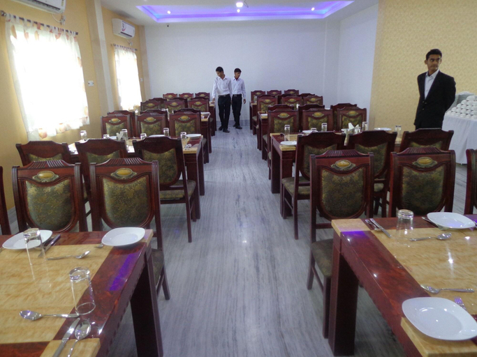 Food & Drinks 5, Hotel R K Palace, Gaya