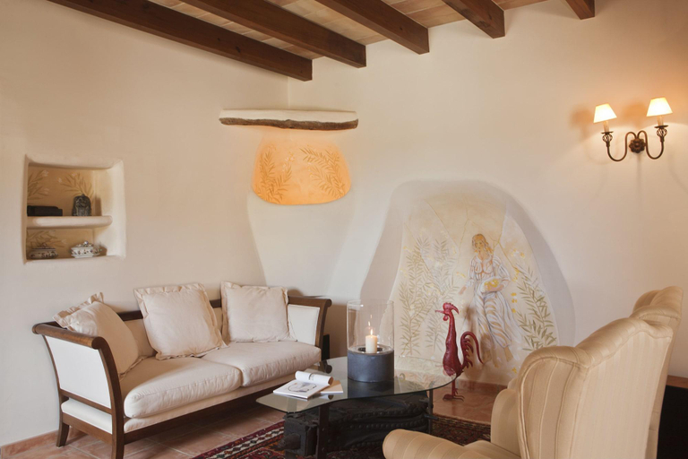 Public Area 4, Principal Son Amoixa, Baleares