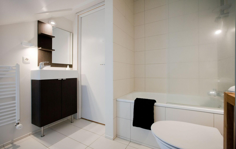 Bathroom 3, Torg Guesthouse, Akureyri