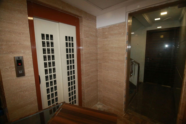 Public Area 3, Hotel Alfa International, Mumbai Suburban