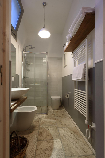 Bathroom 4, Palazzo Dei Dondoli, Lecce