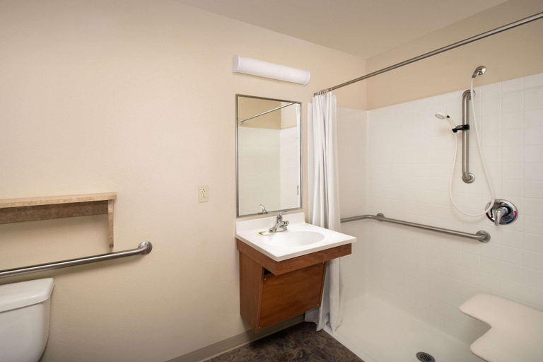 Bathroom 4, WoodSpring Suites Hobbs, Lea