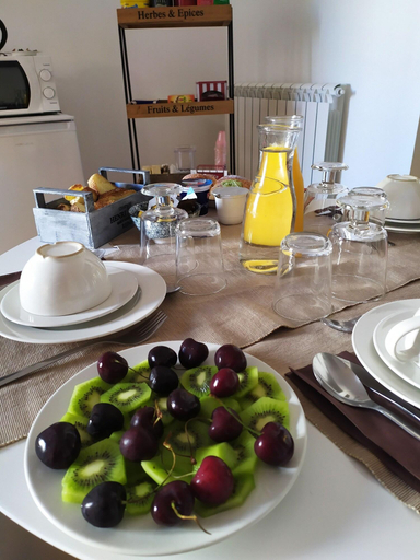 Food & Drinks 5, Sweet Roma 315, Palermo