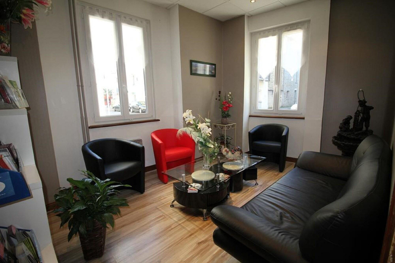 Public Area 3, Hotel d'Angleterre, Manche