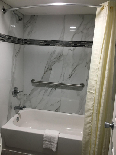 Bathroom 4, Travel Inn, Houston