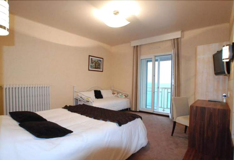 Bedroom 3, Hotel Alba, Ille-et-Vilaine