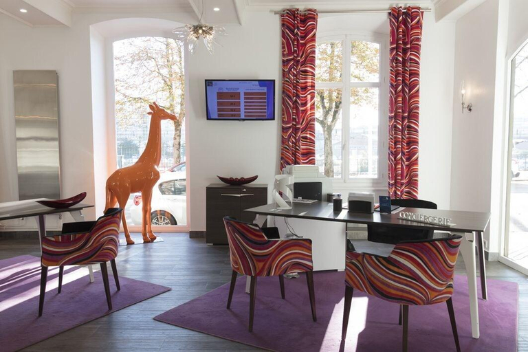 Public Area 3, Brit Hotel Limoges Centre Gare, Haute-Vienne