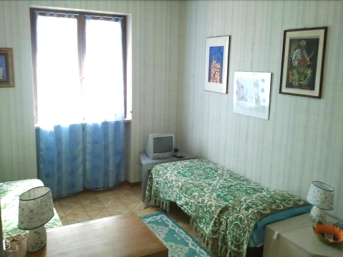 Bedroom 3, Villa Edera, Sassari