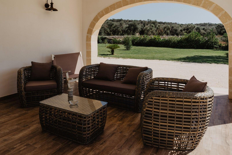 Public Area 5, Villa Casale, Lecce