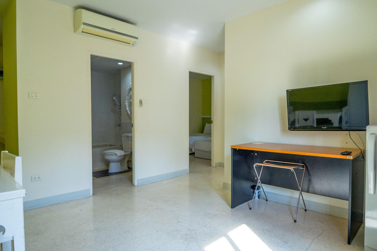 Bedroom 3, Hotel B, Muang Nakhon Ratchasima