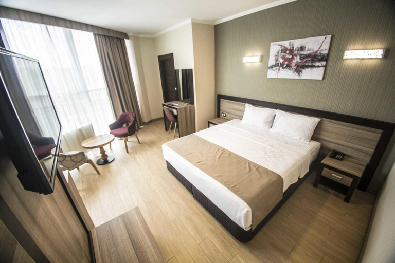Bedroom 2, The Corner Hotel, Sincan