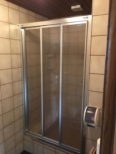Public Area 2, Buddes Wirtshaus, Olpe