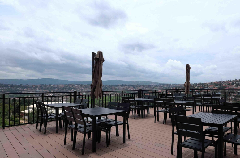 Food & Drinks 5, Dmall Hotel, Gasabo