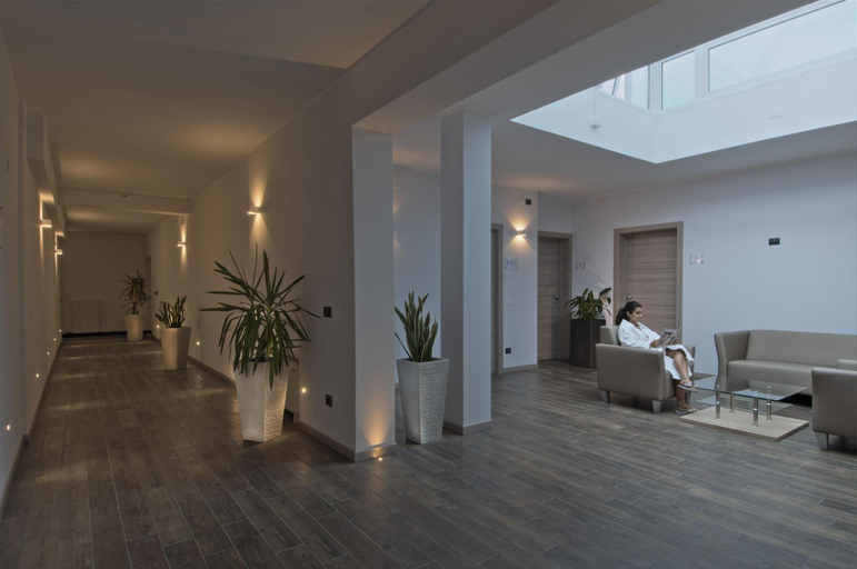 Public Area 2, Hotel Terme Belsoggiorno, Padua