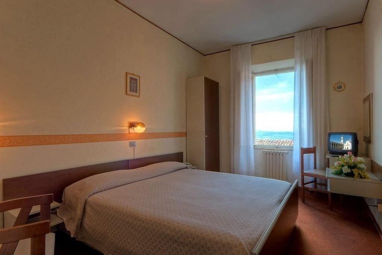 Bedroom 3, Hotel Giardinetto, Ancona