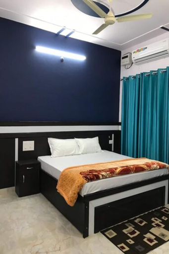 Bedroom 4, Hotel Sunrise, Garhwal