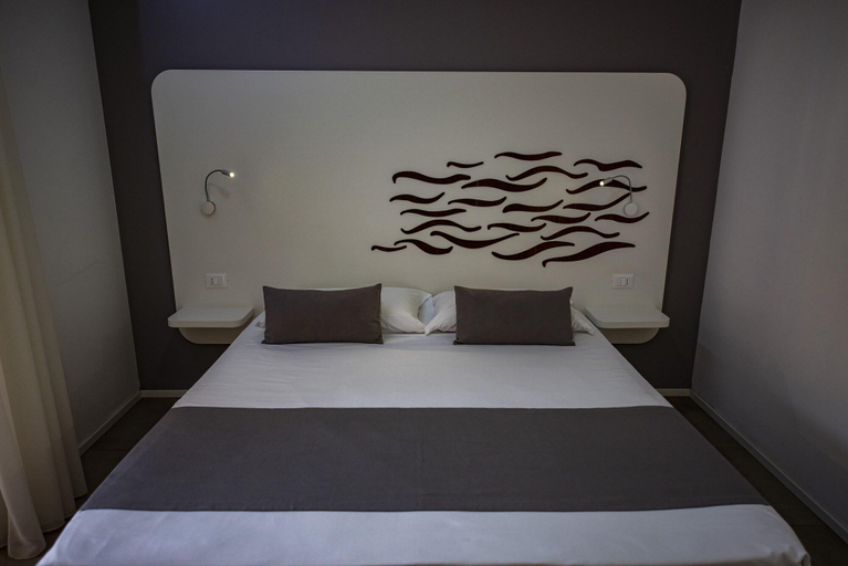 Bedroom 4, Aether Suites Tropea, Vibo Valentia