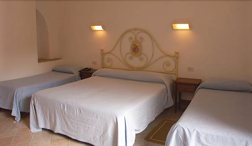Bedroom 3, Cannon d'Oro, Siena