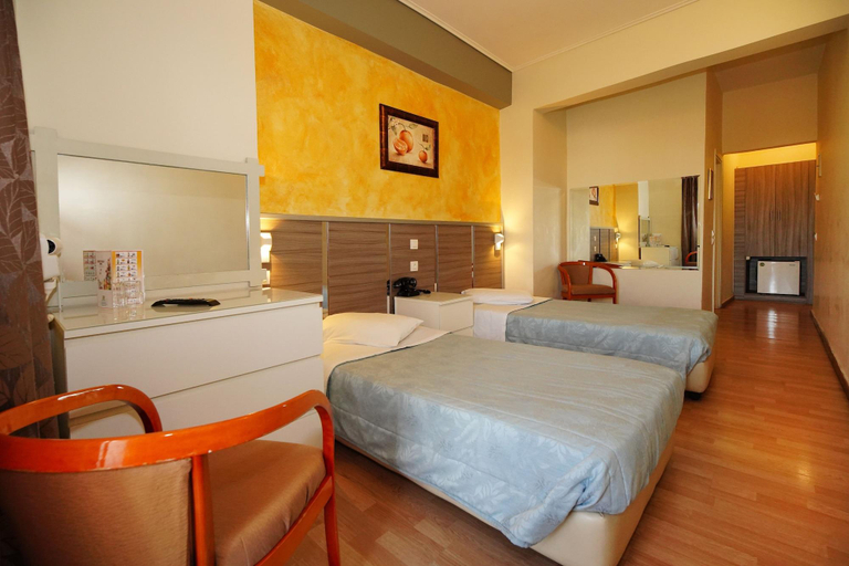 Bedroom 4, Hotel Socrates, Attica