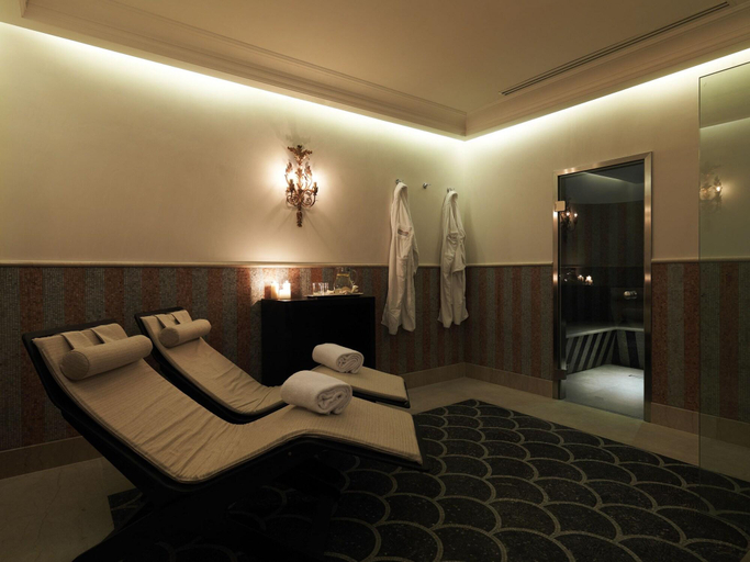 Public Area 4, La Posta Vecchia Hotel, Rome